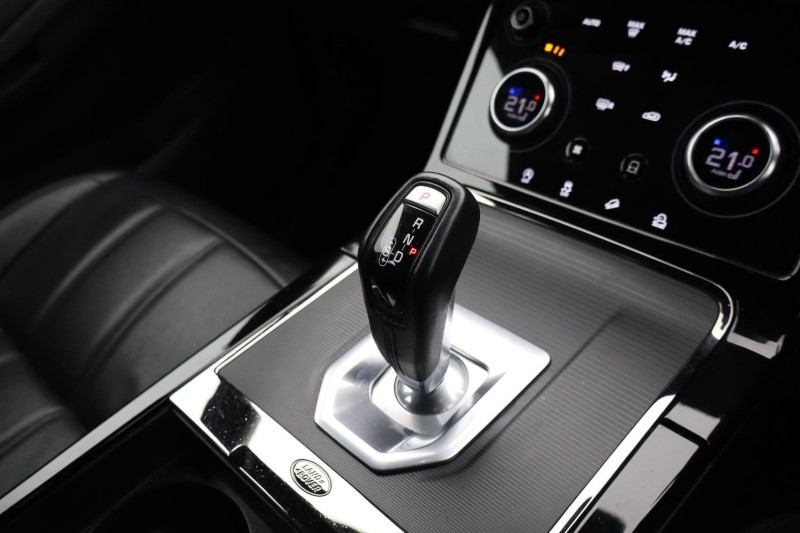 2019 (69) LAND ROVER RANGE ROVER EVOQUE 2.0 D180 R-Dynamic S 5dr Auto 5068120