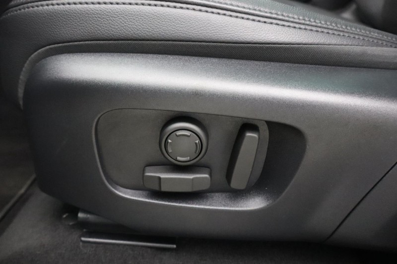 2023 (23) LAND ROVER RANGE ROVER EVOQUE 2.0 D200 R-Dynamic S 5dr Auto 5066534