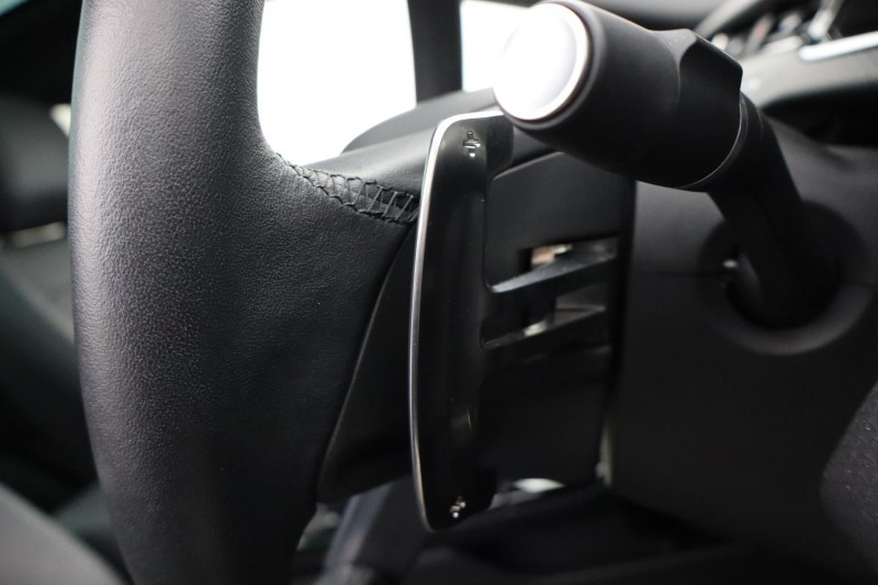 2023 (23) LAND ROVER RANGE ROVER EVOQUE 2.0 D200 R-Dynamic S 5dr Auto 5066526