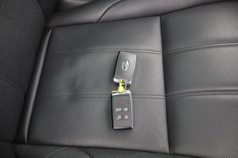 2023 (23) LAND ROVER RANGE ROVER EVOQUE 2.0 D200 R-Dynamic S 5dr Auto 5066560