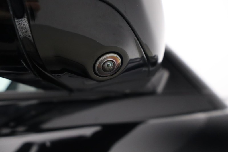 2025 (25) LAND ROVER COMMERCIAL DEFENDER 3.0 D250 Hard Top S Auto [3 Seat] 5099787