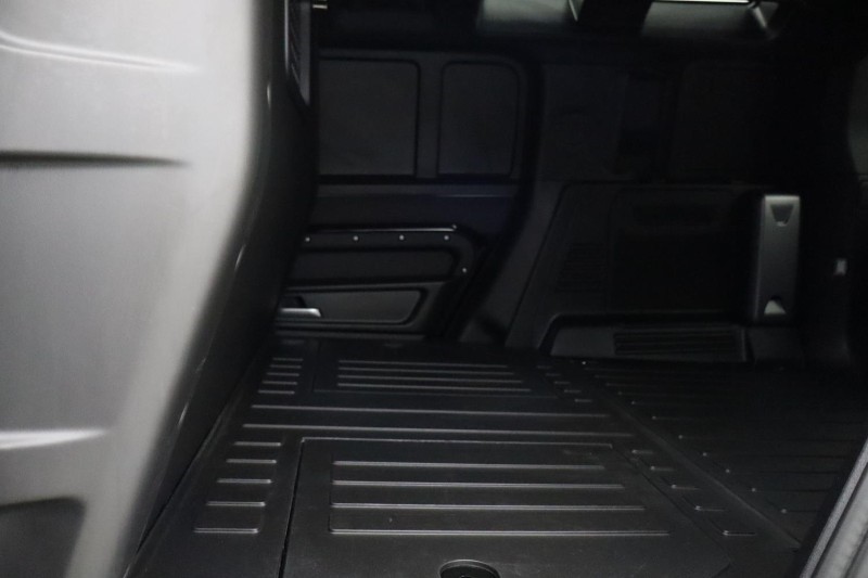 2025 (25) LAND ROVER COMMERCIAL DEFENDER 3.0 D250 Hard Top S Auto [3 Seat] 5099780