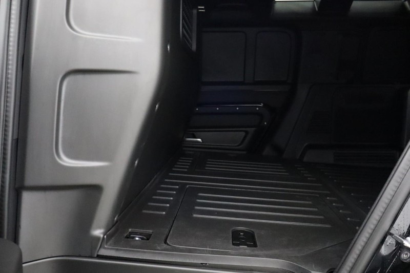 2025 (25) LAND ROVER COMMERCIAL DEFENDER 3.0 D250 Hard Top S Auto [3 Seat] 5099779