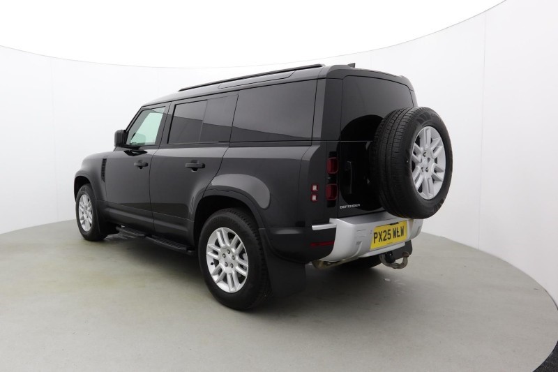2025 (25) LAND ROVER COMMERCIAL DEFENDER 3.0 D250 Hard Top S Auto [3 Seat] 1