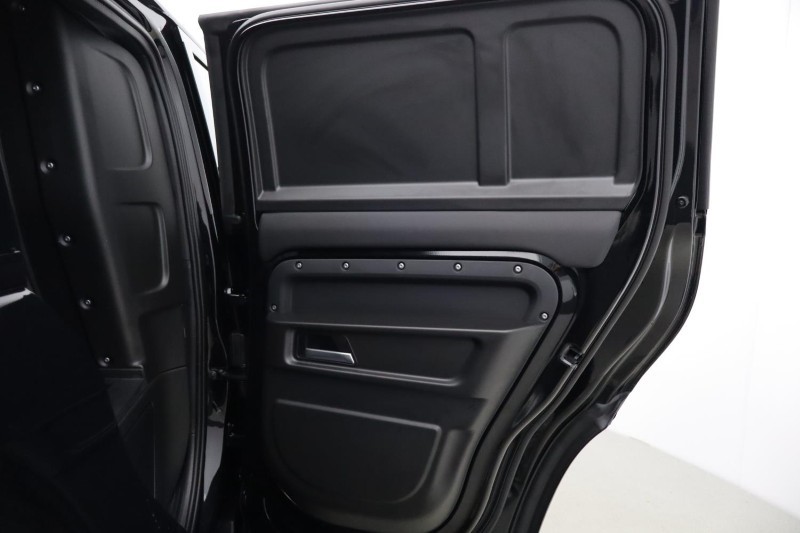 2025 (25) LAND ROVER COMMERCIAL DEFENDER 3.0 D250 Hard Top S Auto [3 Seat] 5099783