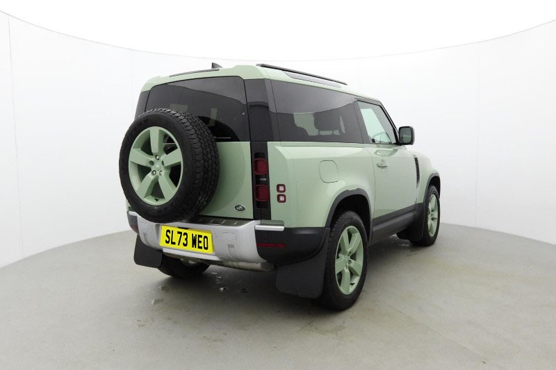 2023 (73) LAND ROVER DEFENDER 3.0 D300 75th Limited Edition 90 3dr Auto 5121001