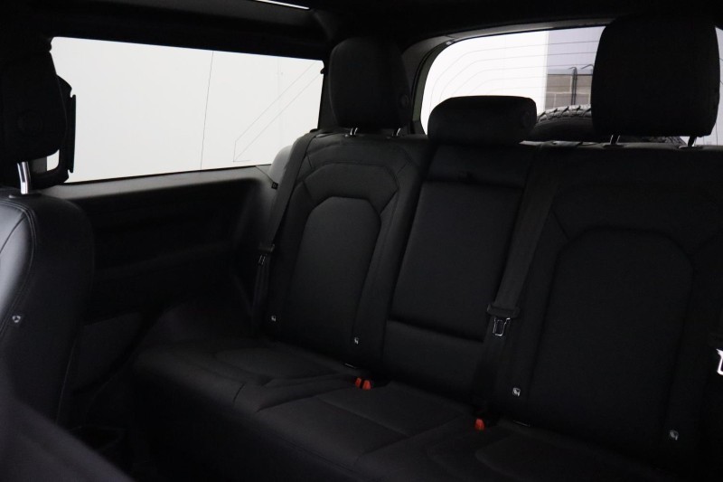 2023 (73) LAND ROVER DEFENDER 3.0 D300 75th Limited Edition 90 3dr Auto 5091733