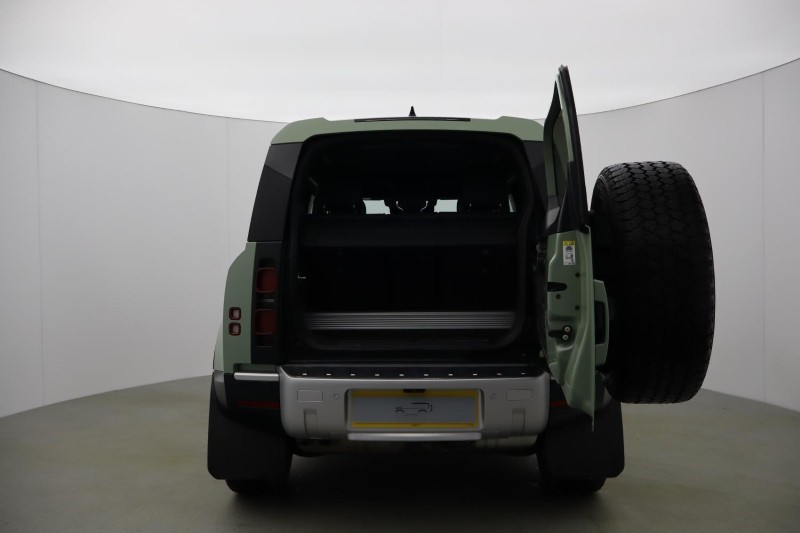 2023 (73) LAND ROVER DEFENDER 3.0 D300 75th Limited Edition 90 3dr Auto 5094465