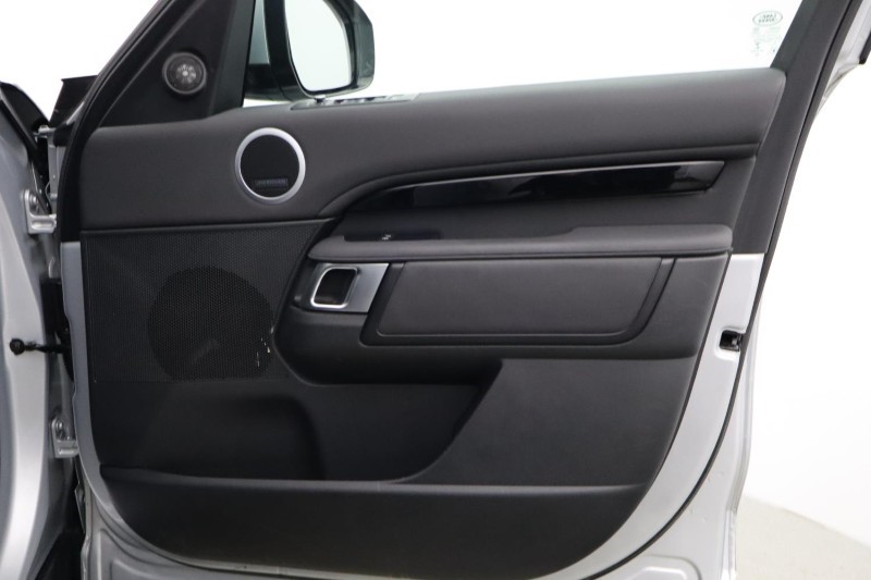 2019 (19) LAND ROVER DISCOVERY 3.0 SDV6 Anniversary Edition 5dr Auto 5105832