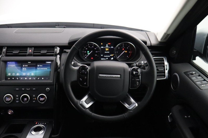 2019 (19) LAND ROVER DISCOVERY 3.0 SDV6 Anniversary Edition 5dr Auto 5105826