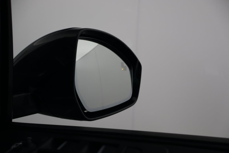 2023 (23) LAND ROVER DISCOVERY SPORT 1.5 P300e R-Dynamic HSE 5dr Auto [5 Seat] 5103919