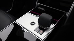 2024 (24) LAND ROVER RANGE ROVER 4.4 P530 V8 Autobiography 4dr Auto 5055690