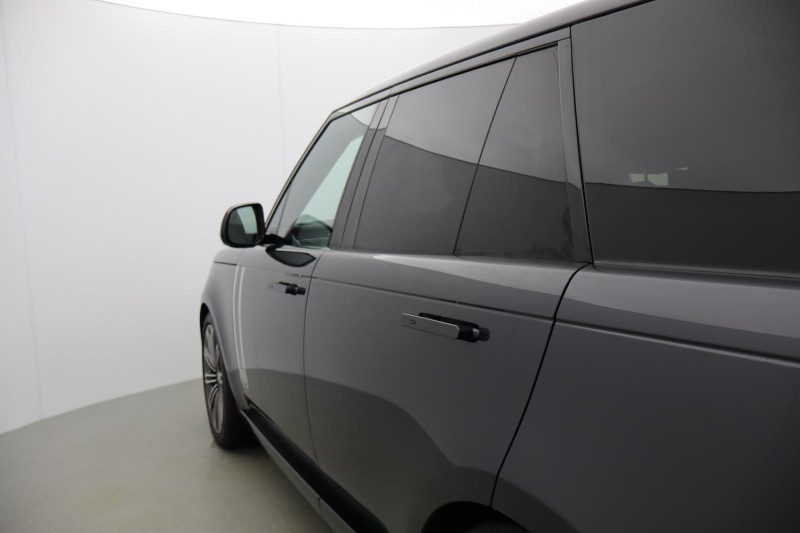 2024 (24) LAND ROVER RANGE ROVER 4.4 P530 V8 Autobiography 4dr Auto 5055645