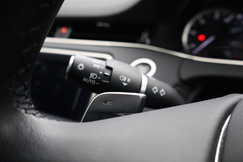 2022 (72) LAND ROVER RANGE ROVER EVOQUE 2.0 D200 R-Dynamic SE 5dr Auto 5147256