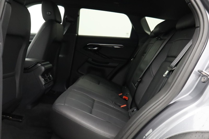 2022 (71) LAND ROVER RANGE ROVER EVOQUE 1.5 P300e R-Dynamic S 5dr Auto 5058009