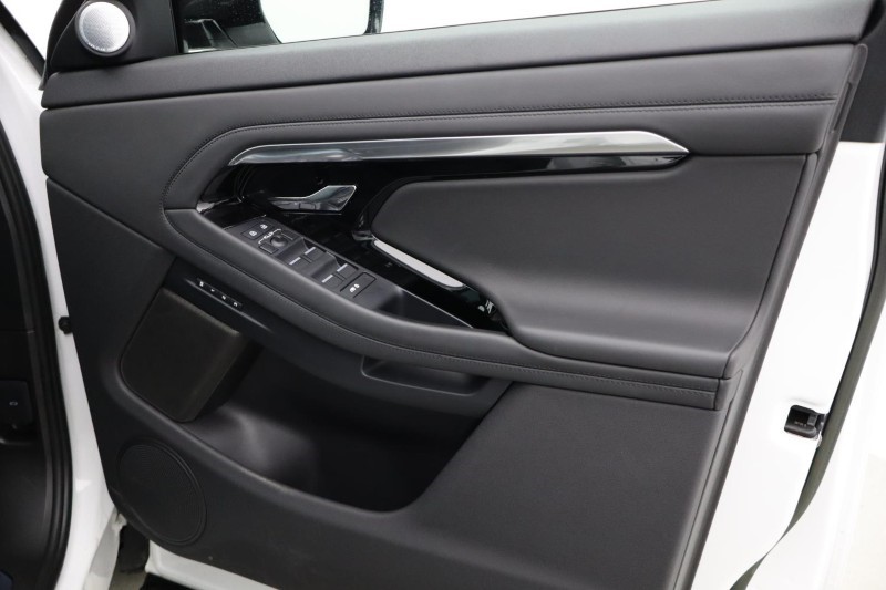 2023 (23) LAND ROVER RANGE ROVER EVOQUE 1.5 P300e R-Dynamic HSE 5dr Auto 5077162