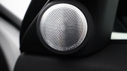 2023 (23) LAND ROVER RANGE ROVER EVOQUE 1.5 P300e R-Dynamic HSE 5dr Auto 5077135