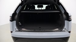 2025 (75) LAND ROVER RANGE ROVER VELAR 2.0 D200 MHEV Dynamic SE 5dr Auto 5077040