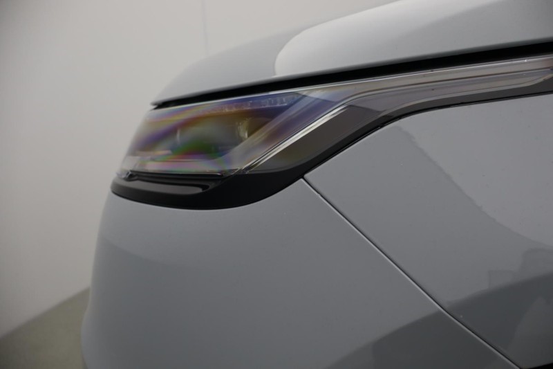 2025 (75) LAND ROVER RANGE ROVER VELAR 2.0 D200 MHEV Dynamic SE 5dr Auto 5077069