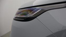 2025 (75) LAND ROVER RANGE ROVER VELAR 2.0 D200 MHEV Dynamic SE 5dr Auto 5077069