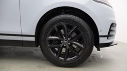 2025 (75) LAND ROVER RANGE ROVER VELAR 2.0 D200 MHEV Dynamic SE 5dr Auto 5077064