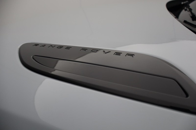 2025 (75) LAND ROVER RANGE ROVER VELAR 2.0 D200 MHEV Dynamic SE 5dr Auto 5077070