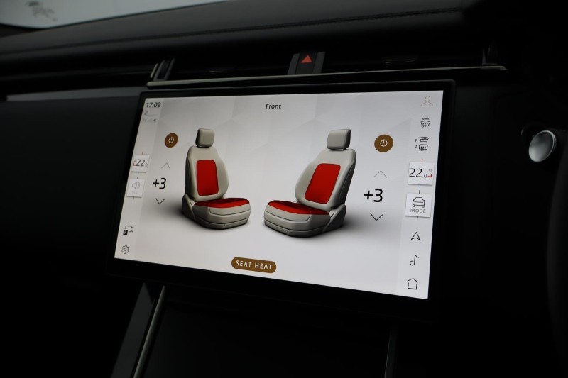 2025 (75) LAND ROVER RANGE ROVER VELAR 2.0 D200 MHEV Dynamic SE 5dr Auto 5077085