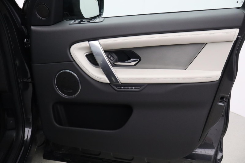 2025 (25) LAND ROVER DISCOVERY SPORT 1.5 P270e Dynamic HSE 5dr Auto [5 Seat] 5076980