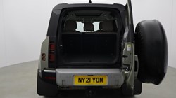 2021 (21) LAND ROVER DEFENDER 2.0 D240 First Edition 110 5dr Auto 5500800