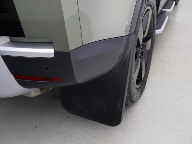 2021 (21) LAND ROVER DEFENDER 2.0 D240 First Edition 110 5dr Auto 5500814