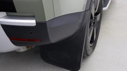 2021 (21) LAND ROVER DEFENDER 2.0 D240 First Edition 110 5dr Auto 5500814
