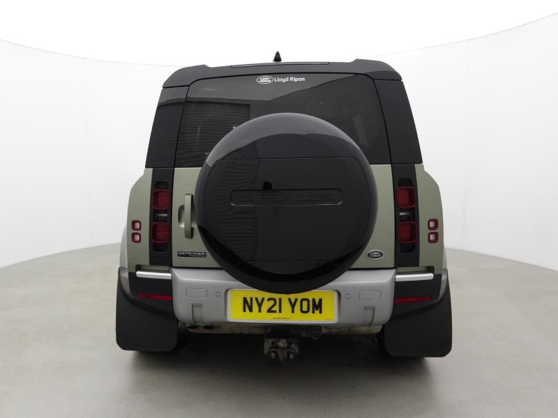 2021 (21) LAND ROVER DEFENDER 2.0 D240 First Edition 110 5dr Auto 5500794