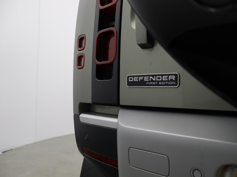 2021 (21) LAND ROVER DEFENDER 2.0 D240 First Edition 110 5dr Auto 5500819