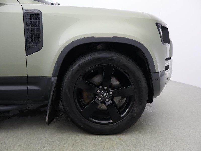 2021 (21) LAND ROVER DEFENDER 2.0 D240 First Edition 110 5dr Auto 5500806