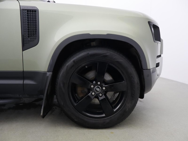 2021 (21) LAND ROVER DEFENDER 2.0 D240 First Edition 110 5dr Auto 5500805