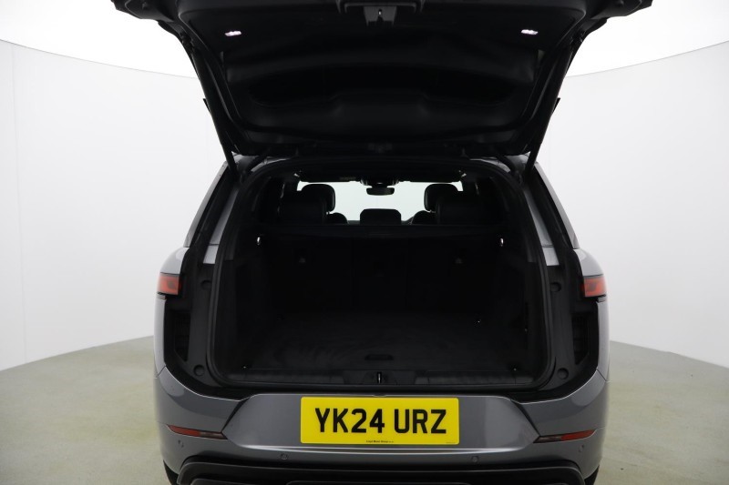 2024 (24) LAND ROVER RANGE ROVER SPORT 3.0 D300 Dynamic SE 5dr Auto 5103316
