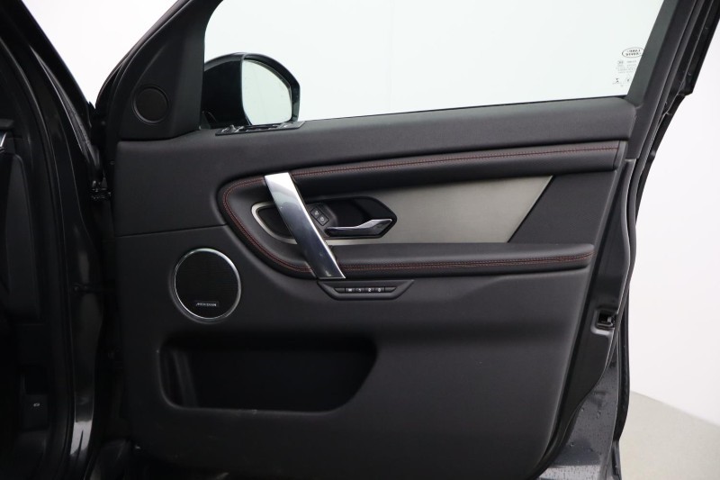 2022 (72) LAND ROVER DISCOVERY SPORT 1.5 P300e R-Dynamic SE 5dr Auto [5 Seat] 5074827