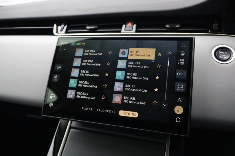 2024 (73) LAND ROVER RANGE ROVER EVOQUE 1.5 P300e Dynamic HSE 5dr Auto 5096457