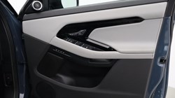 2024 (73) LAND ROVER RANGE ROVER EVOQUE 1.5 P300e Dynamic HSE 5dr Auto 5096431