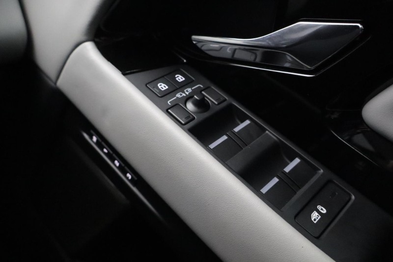 2024 (73) LAND ROVER RANGE ROVER EVOQUE 1.5 P300e Dynamic HSE 5dr Auto 5096467