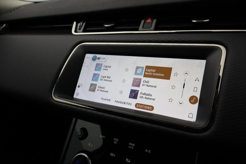 2023 (72) LAND ROVER RANGE ROVER EVOQUE 1.5 P300e R-Dynamic S 5dr Auto 5082675