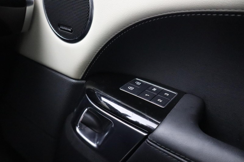 2022 (71) LAND ROVER RANGE ROVER SPORT 3.0 D250 HSE Silver 5dr Auto 5117705