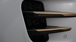 2020 (20) LAND ROVER RANGE ROVER EVOQUE 2.0 P200 R-Dynamic SE 5dr Auto 5084186