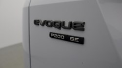 2020 (20) LAND ROVER RANGE ROVER EVOQUE 2.0 P200 R-Dynamic SE 5dr Auto 5084136
