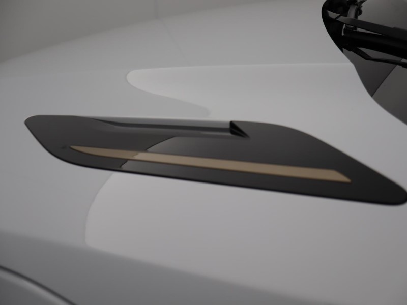 2020 (20) LAND ROVER RANGE ROVER EVOQUE 2.0 P200 R-Dynamic SE 5dr Auto 5084153