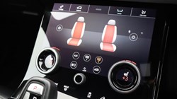 2020 (20) LAND ROVER RANGE ROVER EVOQUE 2.0 P200 R-Dynamic SE 5dr Auto 5084174