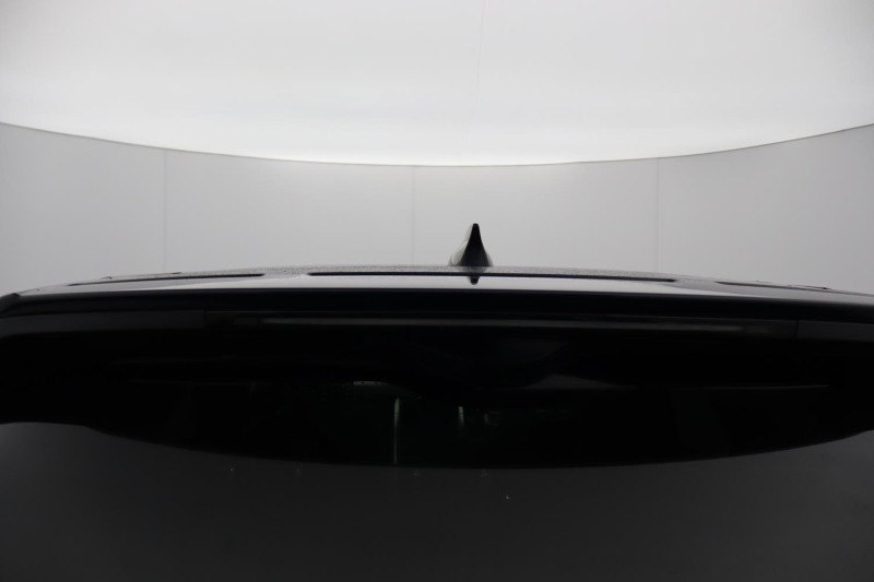 2023 (72) LAND ROVER DISCOVERY 3.0 D300 Metropolitan Edition 5dr Auto 5094517