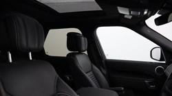 2023 (72) LAND ROVER DISCOVERY 3.0 D300 Metropolitan Edition 5dr Auto 5094557