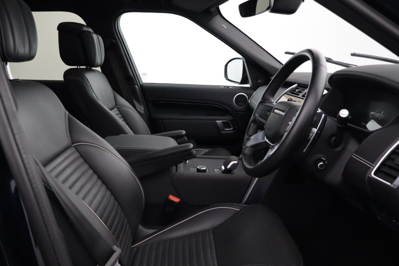 2023 (72) LAND ROVER DISCOVERY 3.0 D300 Metropolitan Edition 5dr Auto 5094555