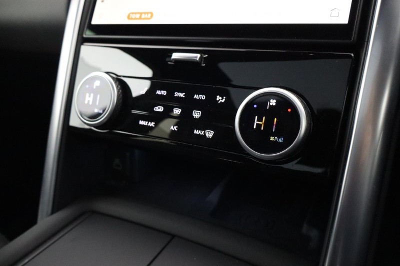 2023 (72) LAND ROVER DISCOVERY 3.0 D300 Metropolitan Edition 5dr Auto 5094550